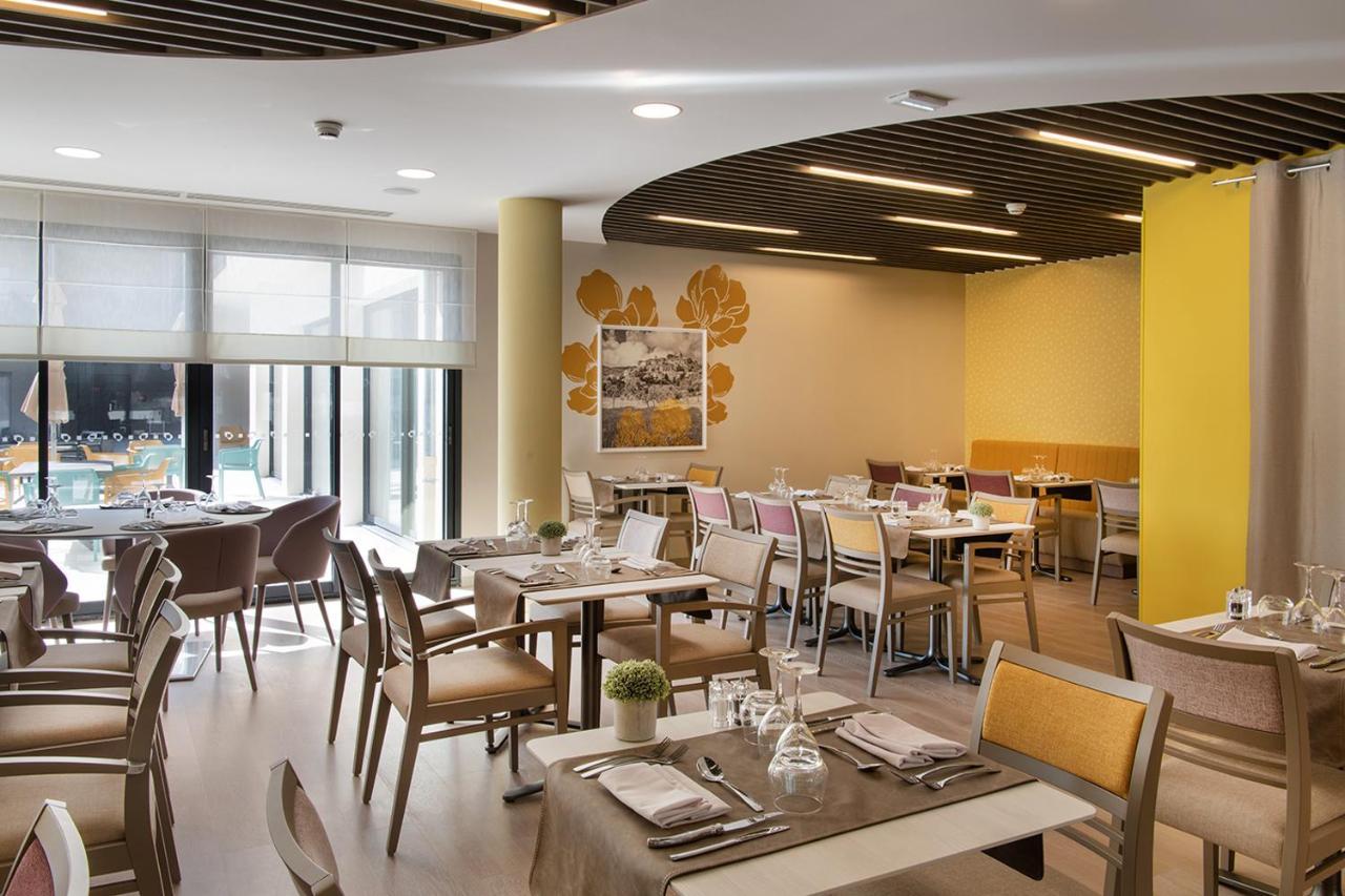 Residence Service Senior Domitys Les Alexis 몽뗄리마 외부 사진